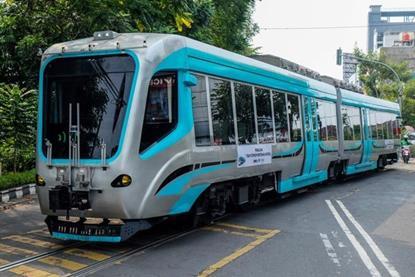 Autonomous battery tram test runs (image Bandung Institute of Technology) (1)