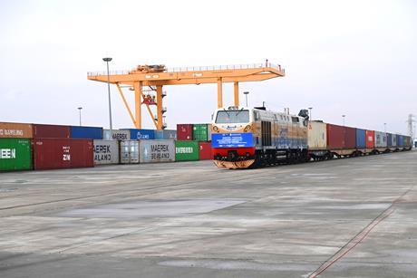 Container train from the Kazakhstan’s terminal in Xi'an arrived in Azerbaijan (Photo KTZ)