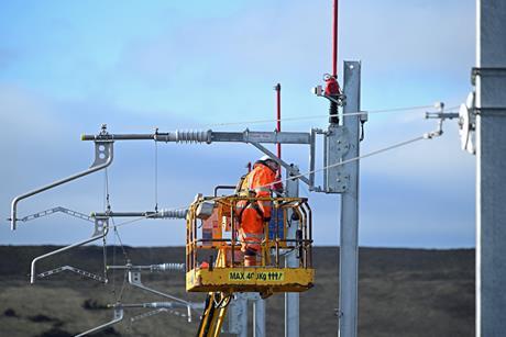 Cost-Reducing Dynamic Electrification System demonstrated (Photo Furrer+Frey)