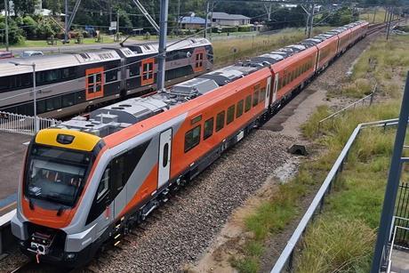 Civity bimode trainset CAF (image Richard Hay)