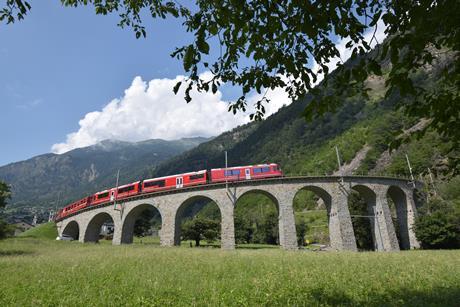 RhB Bernina (Photo Toma Bacic)