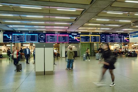 New information screens at St Pancras International station