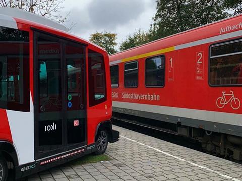 A driverless shuttle to a German railway station
