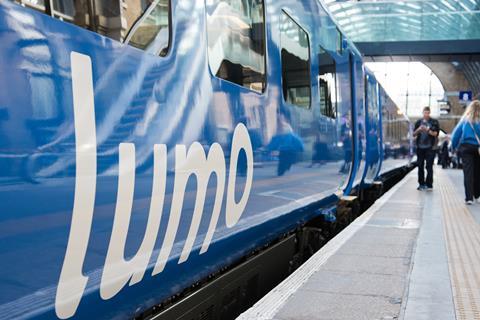 Lumo 803001 at Kings Cross 211021 TM06