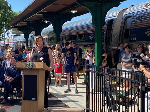 us-amtrak-burlington-launch-FRA