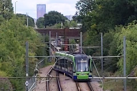 gb Croydon tram Mitcham Junction