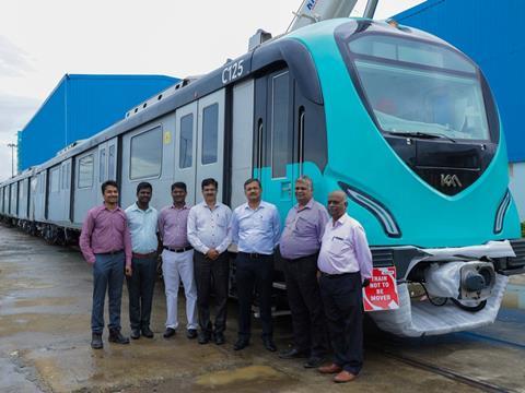 tn_in-kochi-metro-stage3-inauguration-last-train