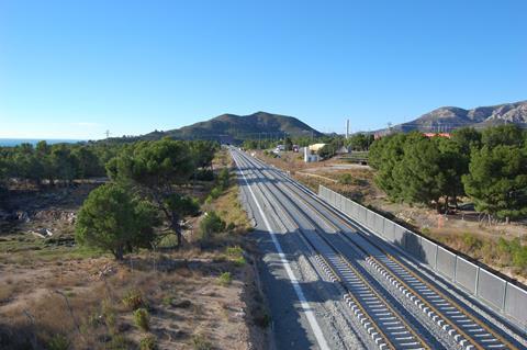 es-Vandellos cut off during construction-Julio_Chispa