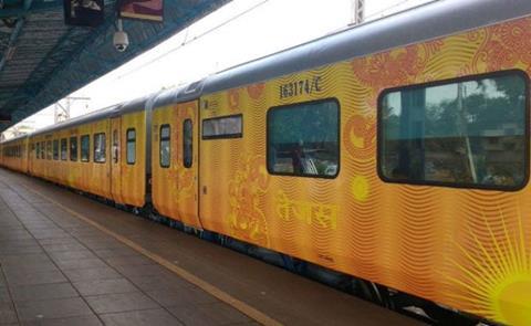 in-tejas-express-launch-train