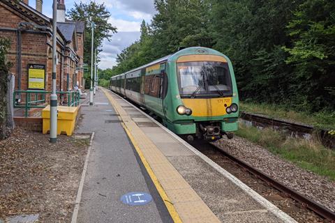 gb GTR Southern Cowden Class 171 DMU