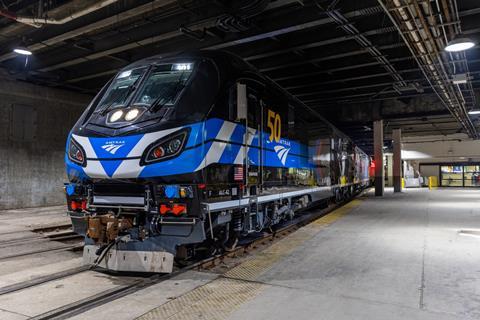 us-amtrak-charger-debut-chicago-220208-1
