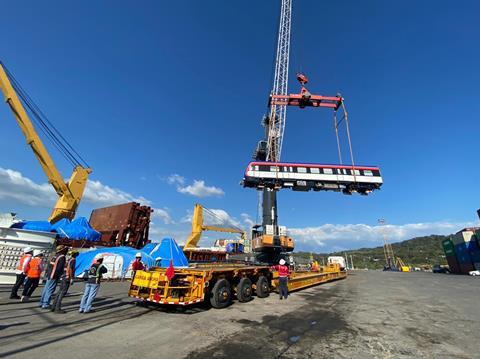 Costa Rica CRRC DMU delivery (2)