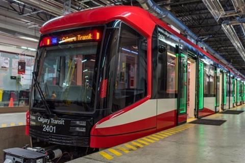 tn_ca-calgary_C200_LRV.jpg