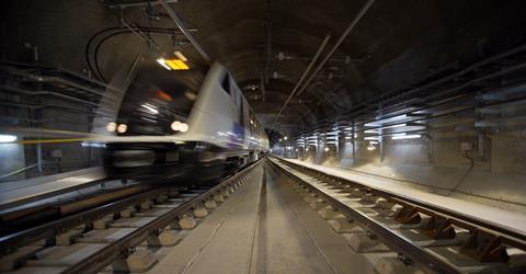 gb-crossrail-dynamic-testing-345-tunnel
