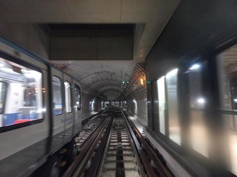 fr-paris-Line 14 -train-tunnel-view-JA