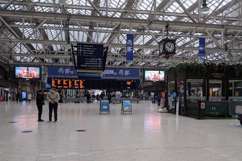 Glasgow Central concourse