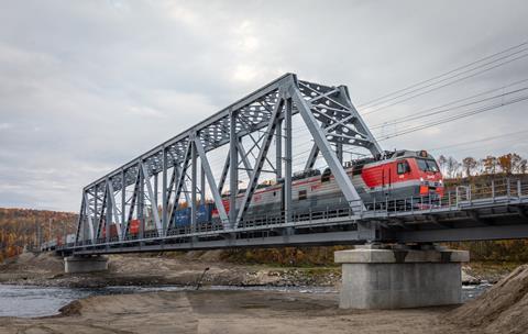 ru Kola bridge (3)