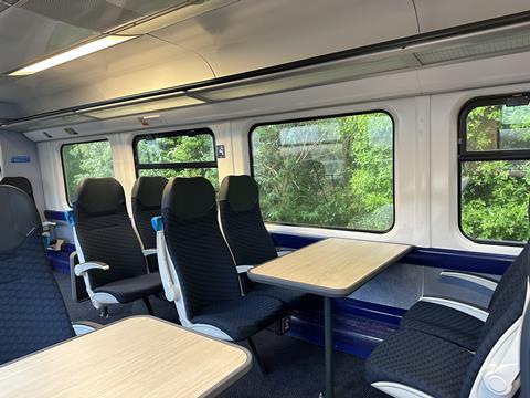 Class 458_4 tables