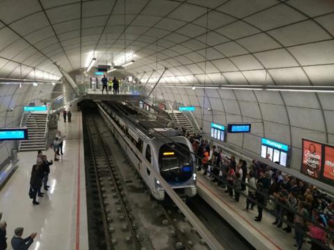 Line L3 of the Bilbao metro opened on April 8.