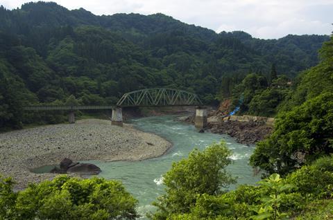 jp-Tadami-no-5-bridge-Tadamigawa