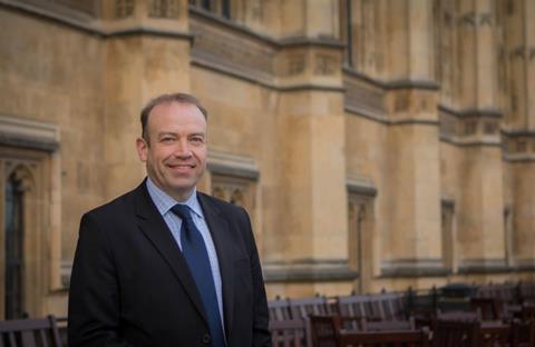 gb-chris heaton-harris-rail minister