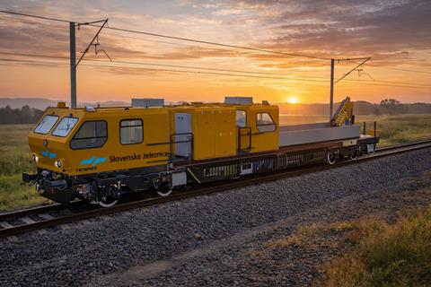 Tesmec - SŽ Infrastruktura-Vehicle for track maintenance-white