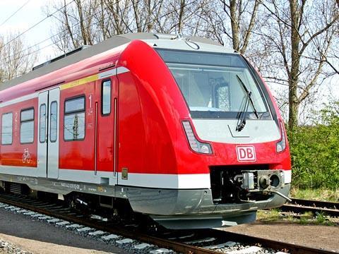 tn_de-db-stuttgart-s-bahn-bombardier.jpg