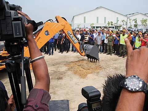 tn_my-csr-factory-groundbreaking-20130409.jpg