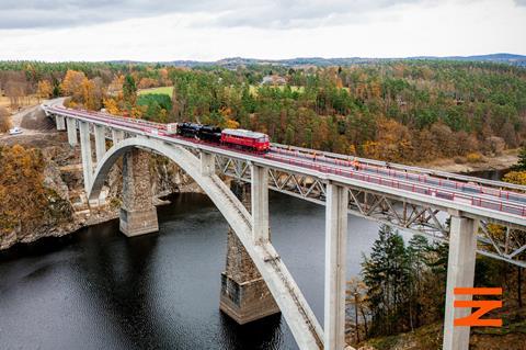 Orlik bridge load testing (Photo SŽ)