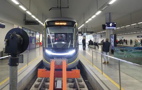 CRRC light rail photo Metro de Porto