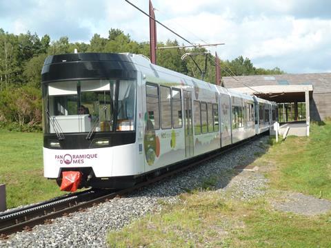 Panoramique des Dômes Stadler EMU on the Puy-de-Dôme rack railway