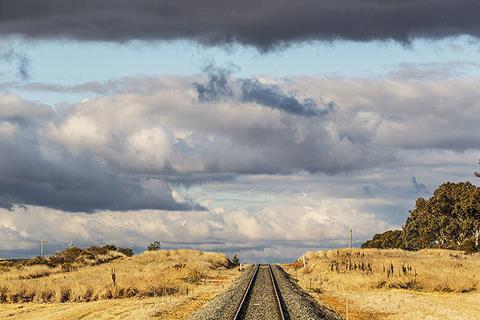 au-regional-rail-NSW-lauritz