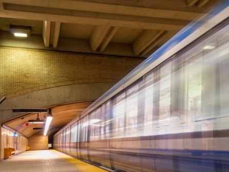 tn_ca-montreal_metro_blur.jpg