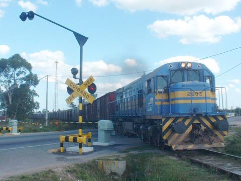 tn_uy-afe-freight-train.jpg