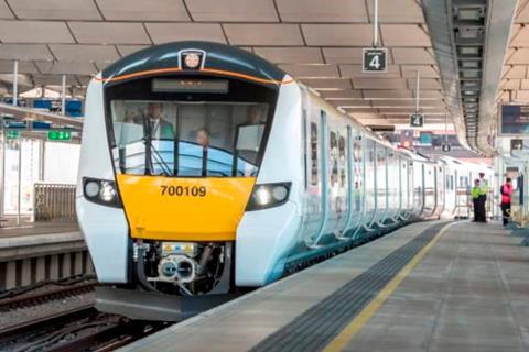 tn_gb-thameslink-700-blackfriars_01.jpg