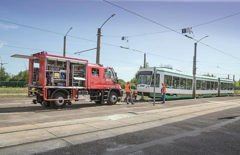 Zagro U423 road-rail vehicle with re-railing equipment for MVB