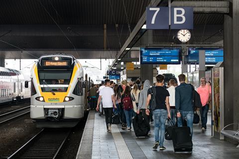de-keolis-eurobahn-dusseldorf-hbf