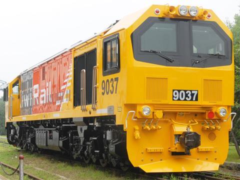 tn_nz-kiwirail-dl-loco-cnr.jpg