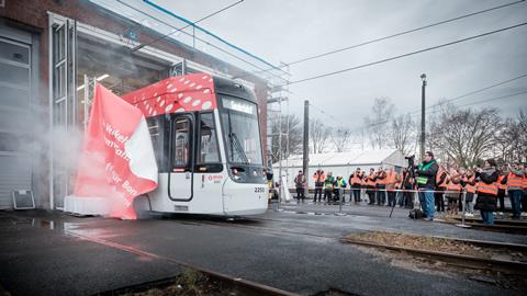 Škoda tram debuts in Bonn (1)