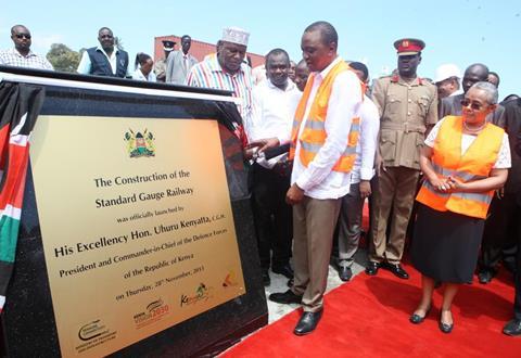 tn_ke-President_inaugurates_standard_gauge_line-131128.jpg