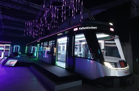 DB Regio IdeenzugCity mock-up concept train (12)