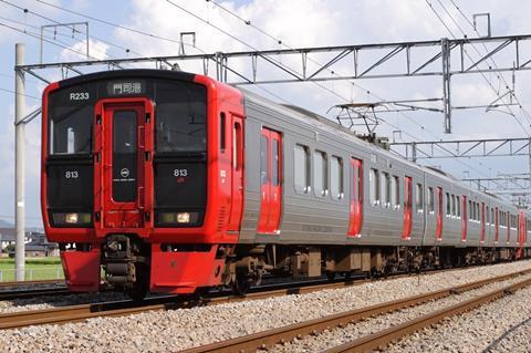 A Series 813 EMU on JR Kyushu's Kagoshima Main Line (Photo: Wikipedia/Amayagan)