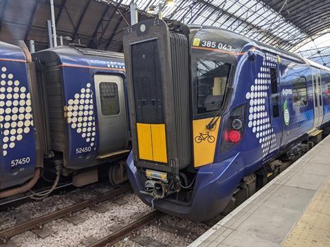 Glasgow Queen Street ScotRail Class 385 EMU