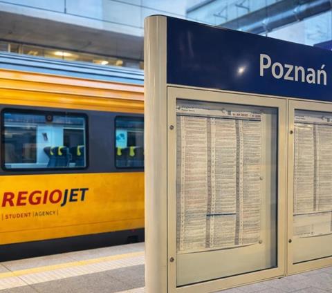 RegioJet launched Warszawa Poznan service (image RegioJet) (1)