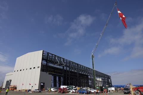 Topping out ceremony for the Fehmarnbelt link’s tunnel factory