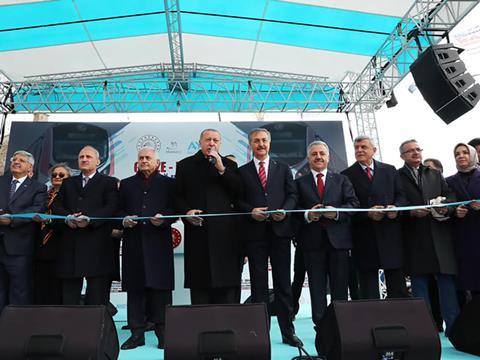 Erdoğan said the inclusion of a third track along the corridor for use by long distance trains offered a rail route between London and Beijing.