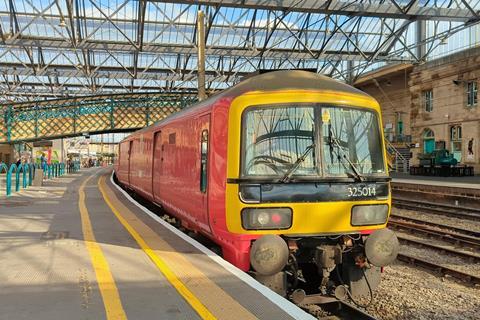 Royal Mail Class 325 EMU