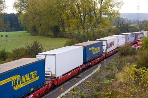 Bettembourg - Le Boulou rail motorway service (Photo VIIA)
