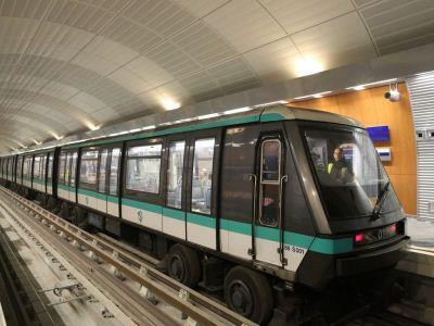 tn_fr-paris-line4_extension_test_train_02.jpg