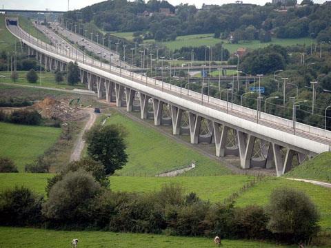 tn_be-line3-viaduct-de-battice.jpg